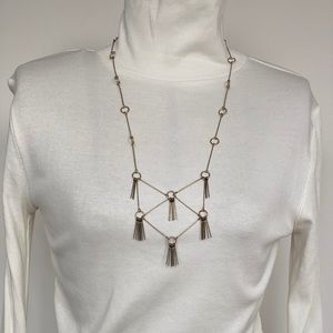 Very dainty geometric necklace